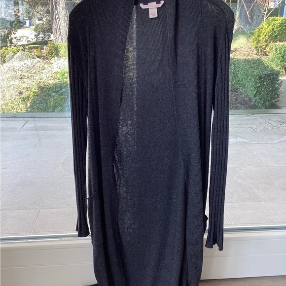 Long black, light weight cardigan - Picture 2 of 4